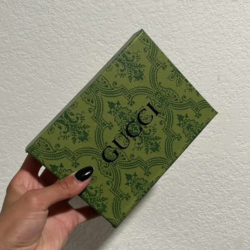 Designer wallet - Picture 7 of 10
